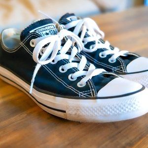 CONVERSE Chuck Taylor All Star OX Black Women's size 9 Mens size 7